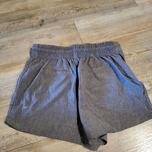 Freely Women's Athletic Workout Running Shorts with Pockets Size Medium - Picture 8 of 9